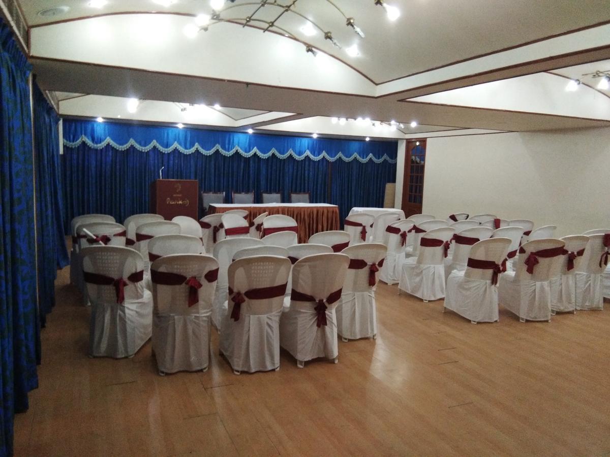 Hotel Pankaj Thiruvananthapuram ภายนอก รูปภาพ